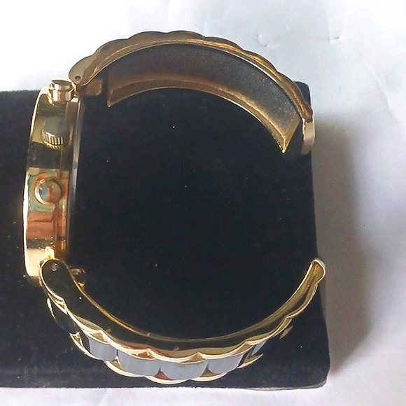 ACCUTIME Bling Cuff Watch Black & Gold With Rhinestones - Picture 4 of 8